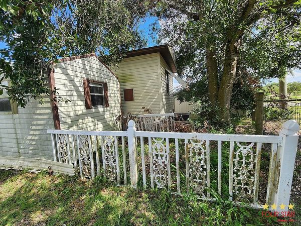 21 N Brentwood Circle, Avon Park FL 33825