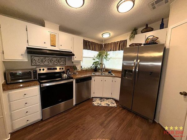 348 Raintree Circle, DeLand FL 32724