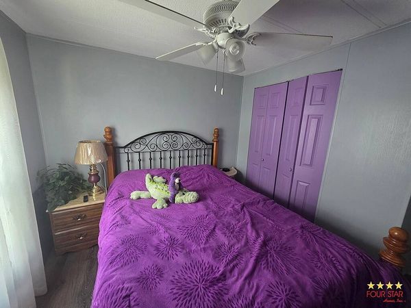 189 S Tara Dr, Tavares FL 32778