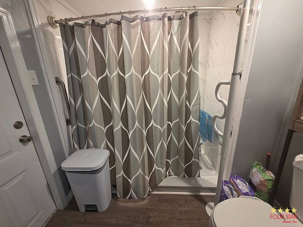 189 S Tara Dr, Tavares FL 32778