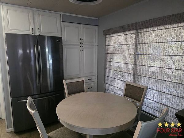 189 S Tara Dr, Tavares FL 32778