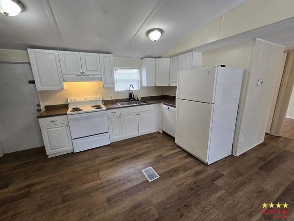 9340 Eden Dr, Lot 499, Tampa FL 33610