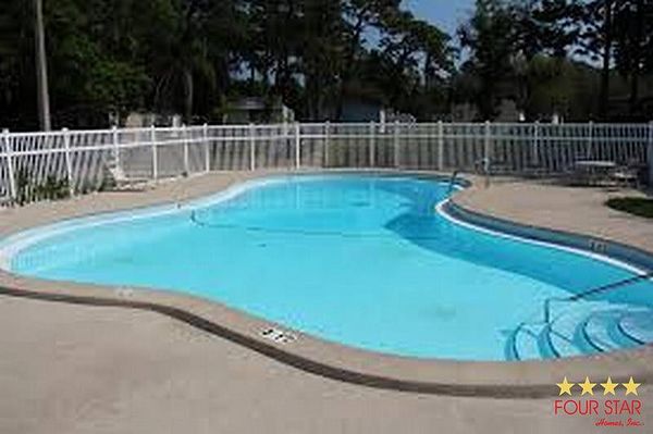 9340 Eden Dr, Lot 499, Tampa FL 33610
