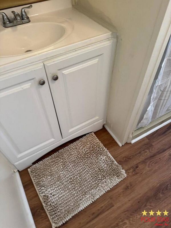 9340 Eden Dr, Lot 499, Tampa FL 33610