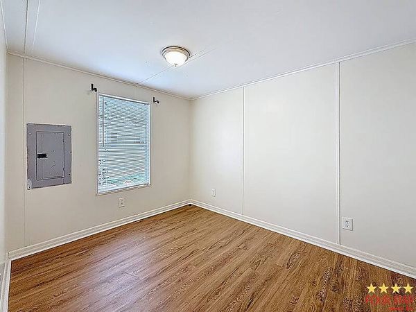 9340 Eden Dr, Lot 499, Tampa FL 33610