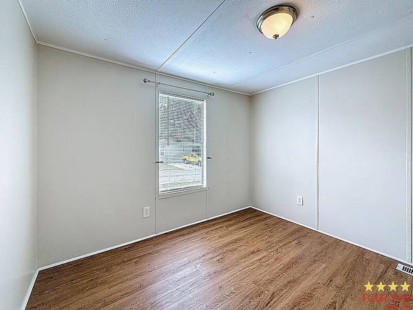 9340 Eden Dr, Lot 499, Tampa FL 33610