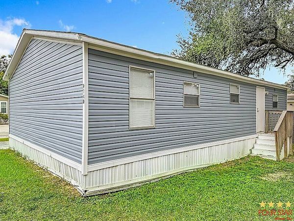 9340 Eden Dr, Lot 499, Tampa FL 33610