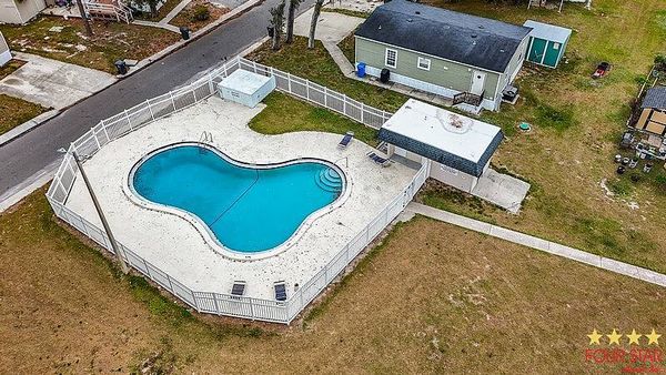 9340 Eden Dr, Lot 499, Tampa FL 33610