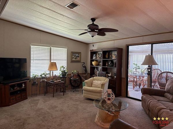 404 Midvale Ct, Orange City FL 32763
