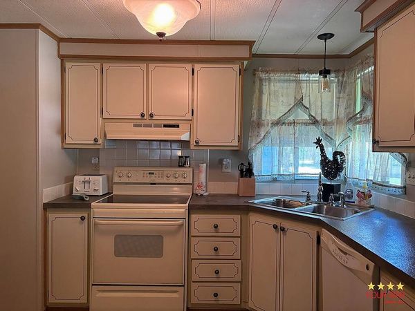 404 Midvale Ct, Orange City FL 32763