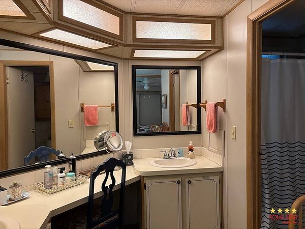 404 Midvale Ct, Orange City FL 32763