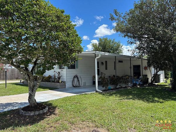 404 Midvale Ct, Orange City FL 32763