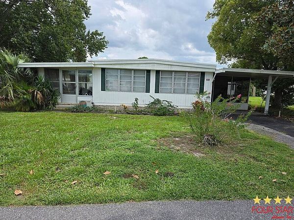 108 Magnolia Way, Leesburg FL 34788