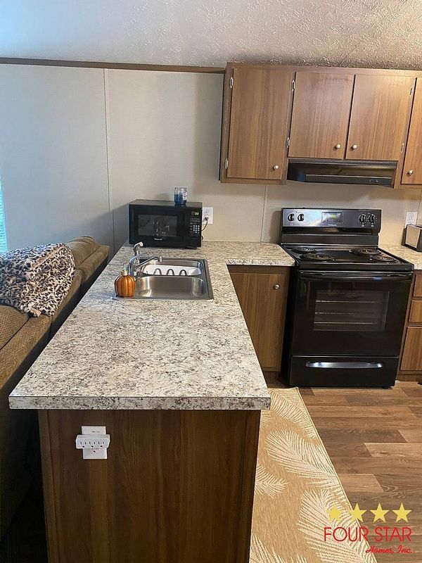 701 Sunset Dr, Lake Alfred FL 33850