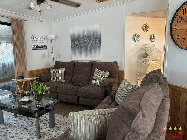 429 Pineview Dr, Orange City FL 32763
