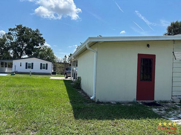 429 Pineview Dr, Orange City FL 32763