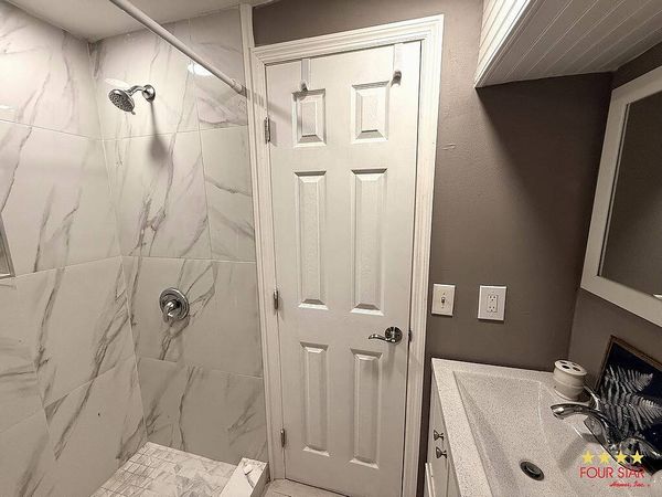 137 Royal Palm Cr, Port Orange FL 32127