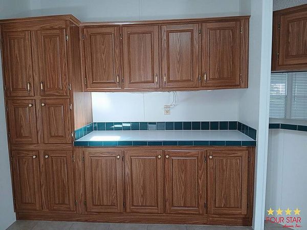 408 Kings Lake Dr, DeBary FL 32713