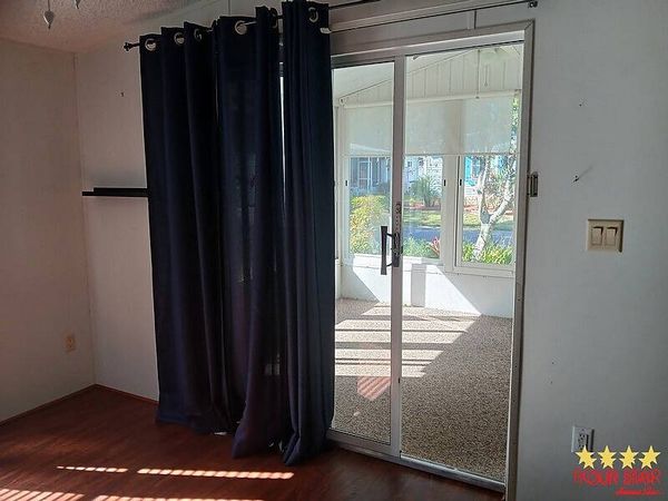 408 Kings Lake Dr, DeBary FL 32713