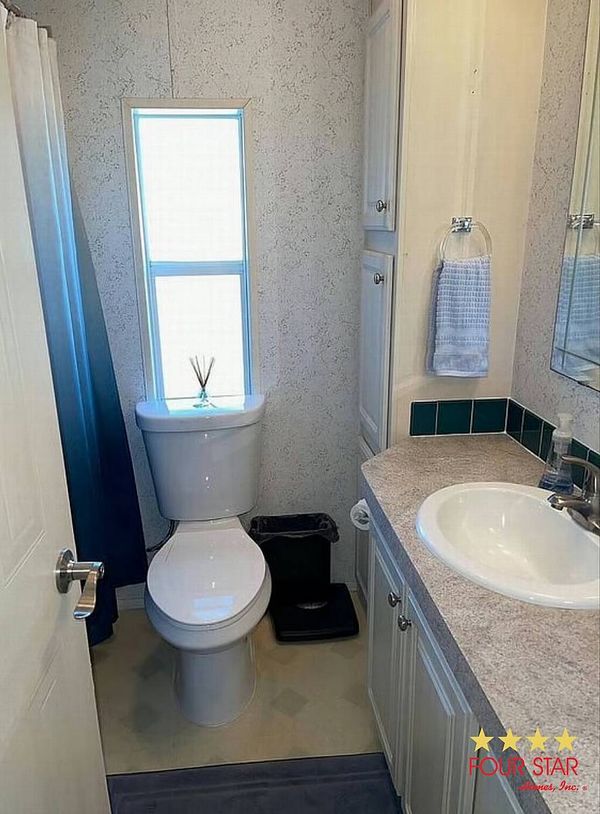 958 Savanna Dr., Kissimmee FL 34746