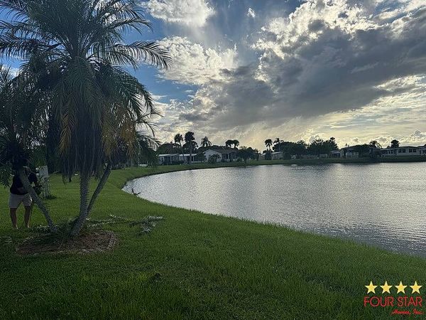 8775 20th St, Lot 247, Vero Beach FL 32966