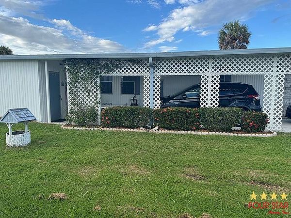 8775 20th St, Lot 247, Vero Beach FL 32966