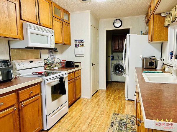 1638 BLACKFOOT CT, Leesburg FL 34748
