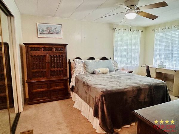24 KINGS BLVD, Leesburg FL 34748