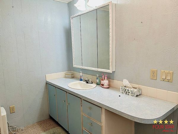 24 KINGS BLVD, Leesburg FL 34748