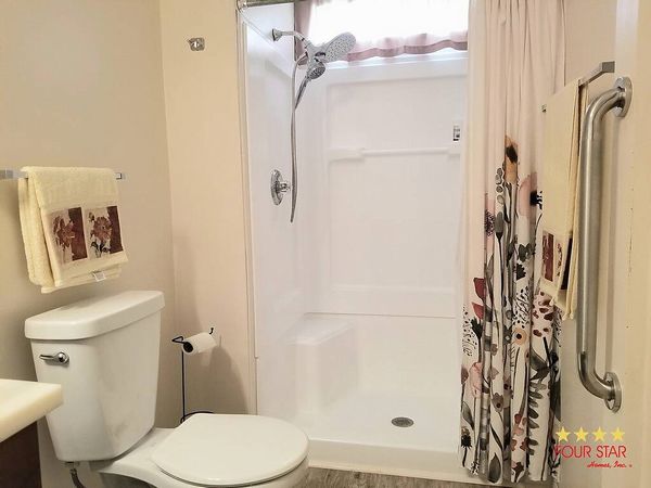 1006 48th Ave Dr. E, Lot 130, Bradenton FL 34203