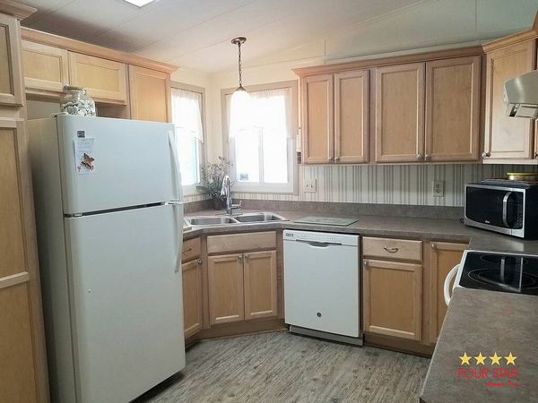 1006 48th Ave Dr. E, Lot 130, Bradenton FL 34203