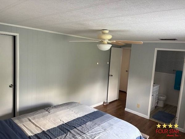 545 Plymouth St, Vero Beach FL 32966