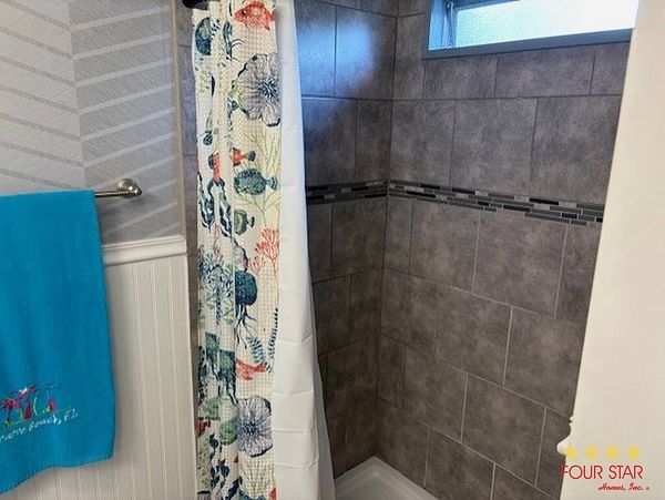 545 Plymouth St, Vero Beach FL 32966