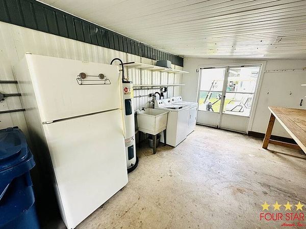 230 Inverness Ln, Orange City FL 32763