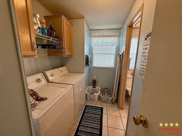 1016 E. Palm Valley Drive , Oviedo FL 32765