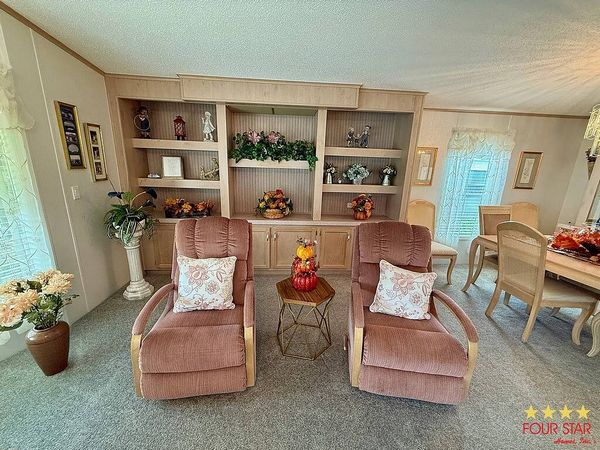 1016 E. Palm Valley Drive , Oviedo FL 32765