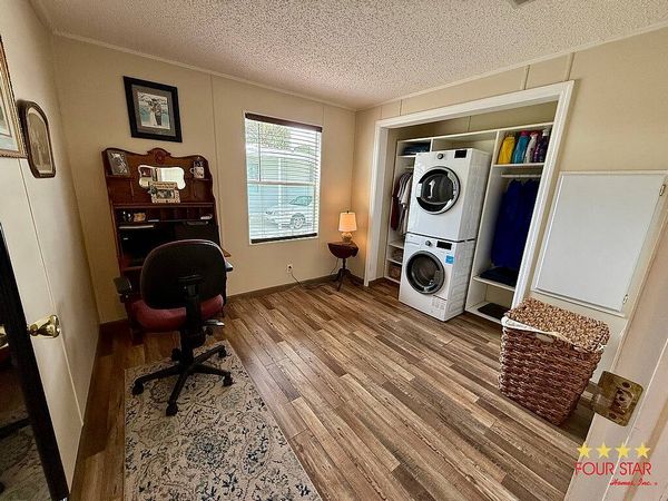 939 Lantania Place , Oviedo FL 32765