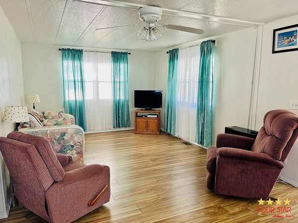 26 KINGS BLVD, Leesburg FL 34748