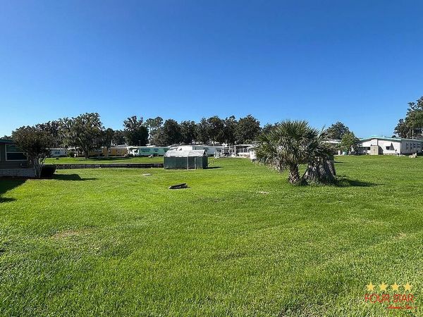 26 KINGS BLVD, Leesburg FL 34748