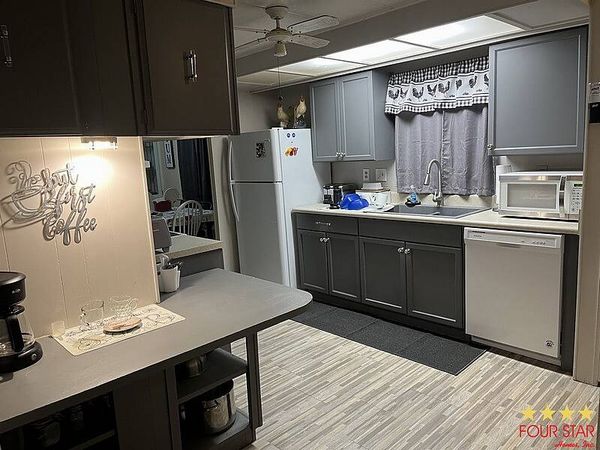 180 Countryside Dr, Orange City FL 32763