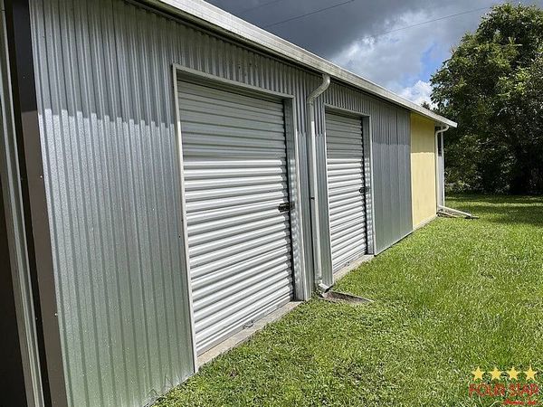 180 Countryside Dr, Orange City FL 32763