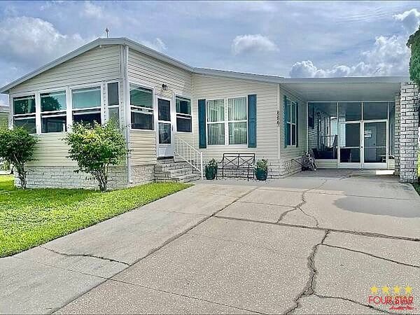 586 CLOVER LANE, Kissimmee FL 34746