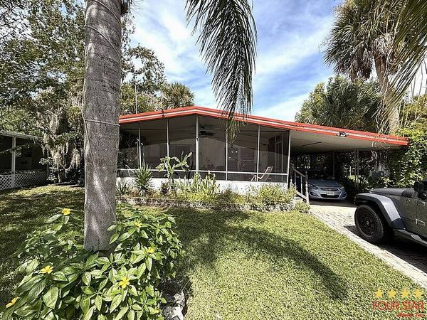 53 Winward Court, Port Orange FL 32127