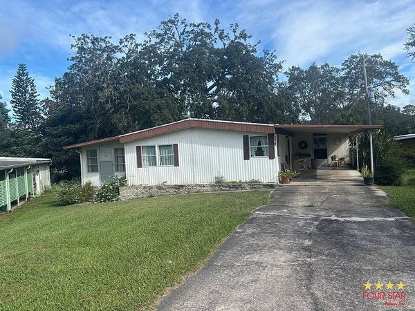2413 Greenhedge, Orange City FL 32763