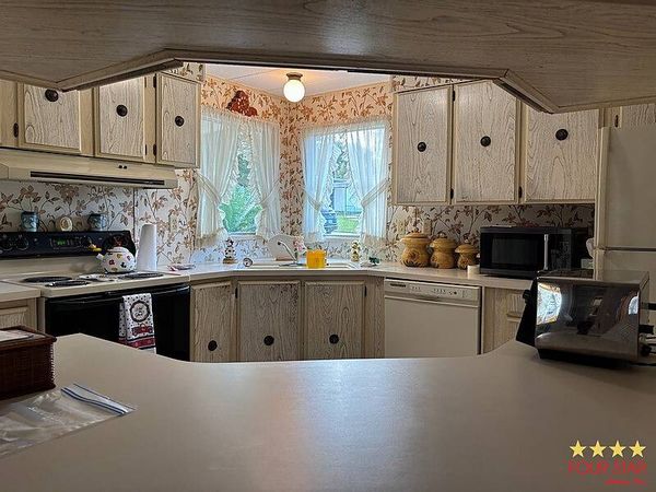 2413 Greenhedge, Orange City FL 32763