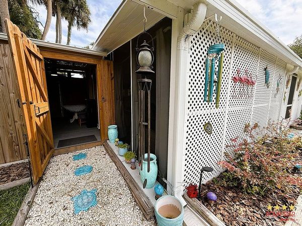 414 N Ridgewood Ave, Edgewater FL 32132