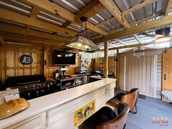 414 N Ridgewood Ave, Edgewater FL 32132