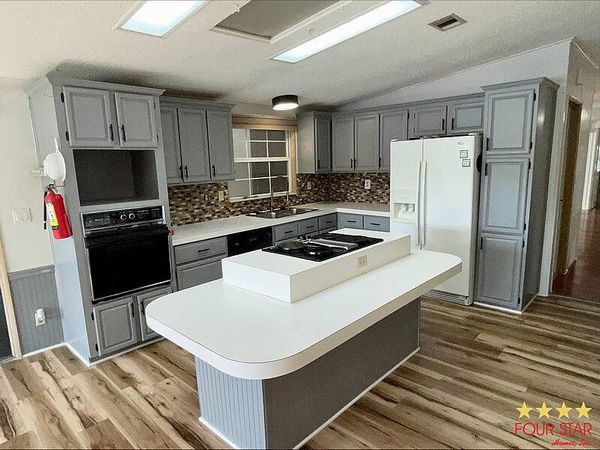 772 Forest Ln, Kissimmee FL 34746