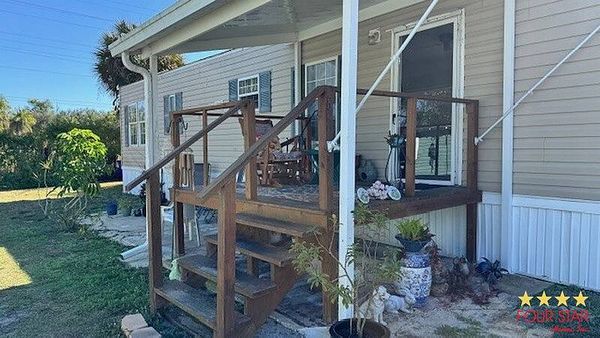 555 4th St., Lot 8, Vero Beach FL 32962