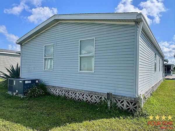 1738 Sugar Pine Ave, Kissimmee FL 34758